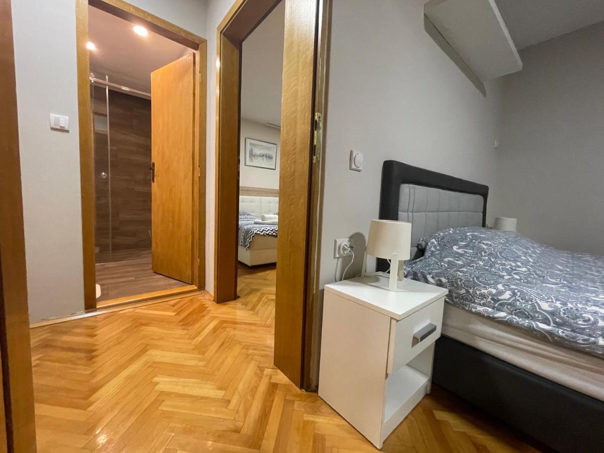 Leo Apartment Nis Bagian luar foto